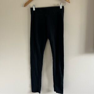 Garage Black Leggings XS | Stretchy Basic Athleisure